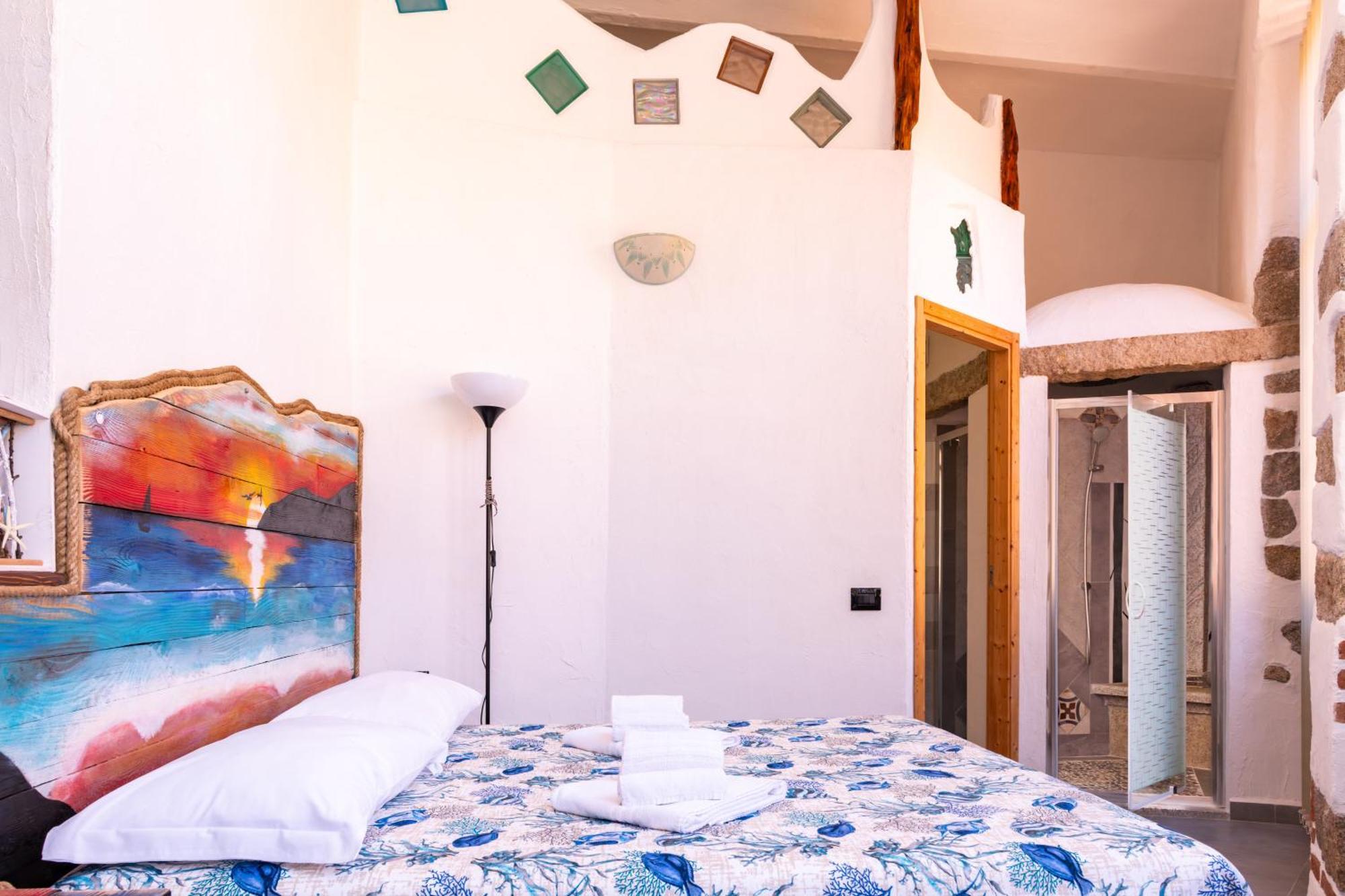 Hotel La Casa Di Dario La Maddalena  Exterior foto